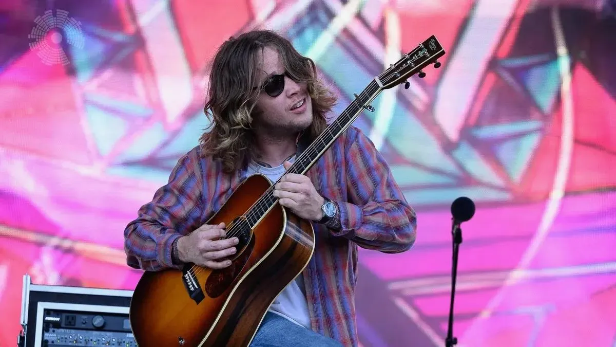 Why You Should See Billy Strings Live